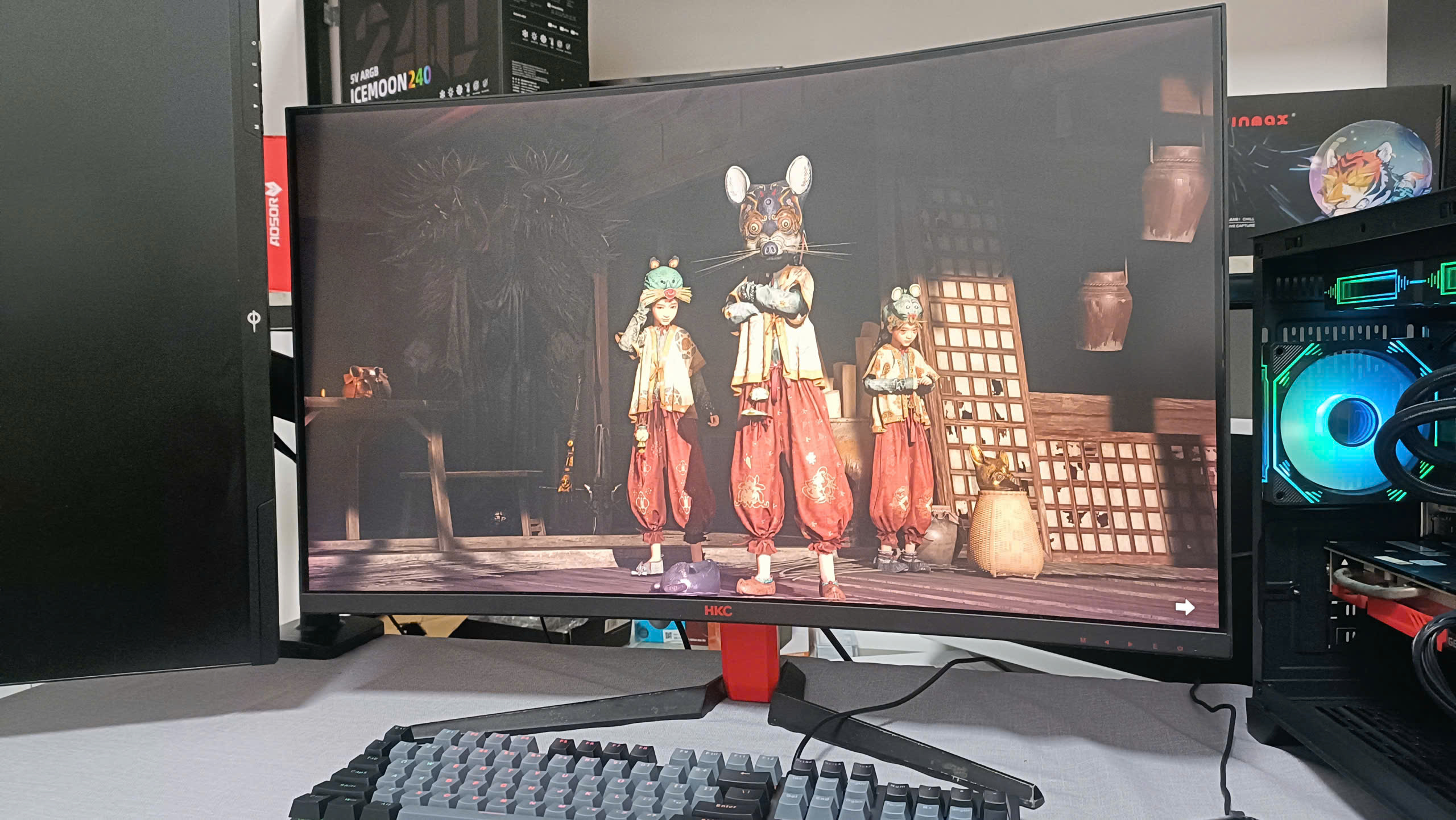 38896087134980416361